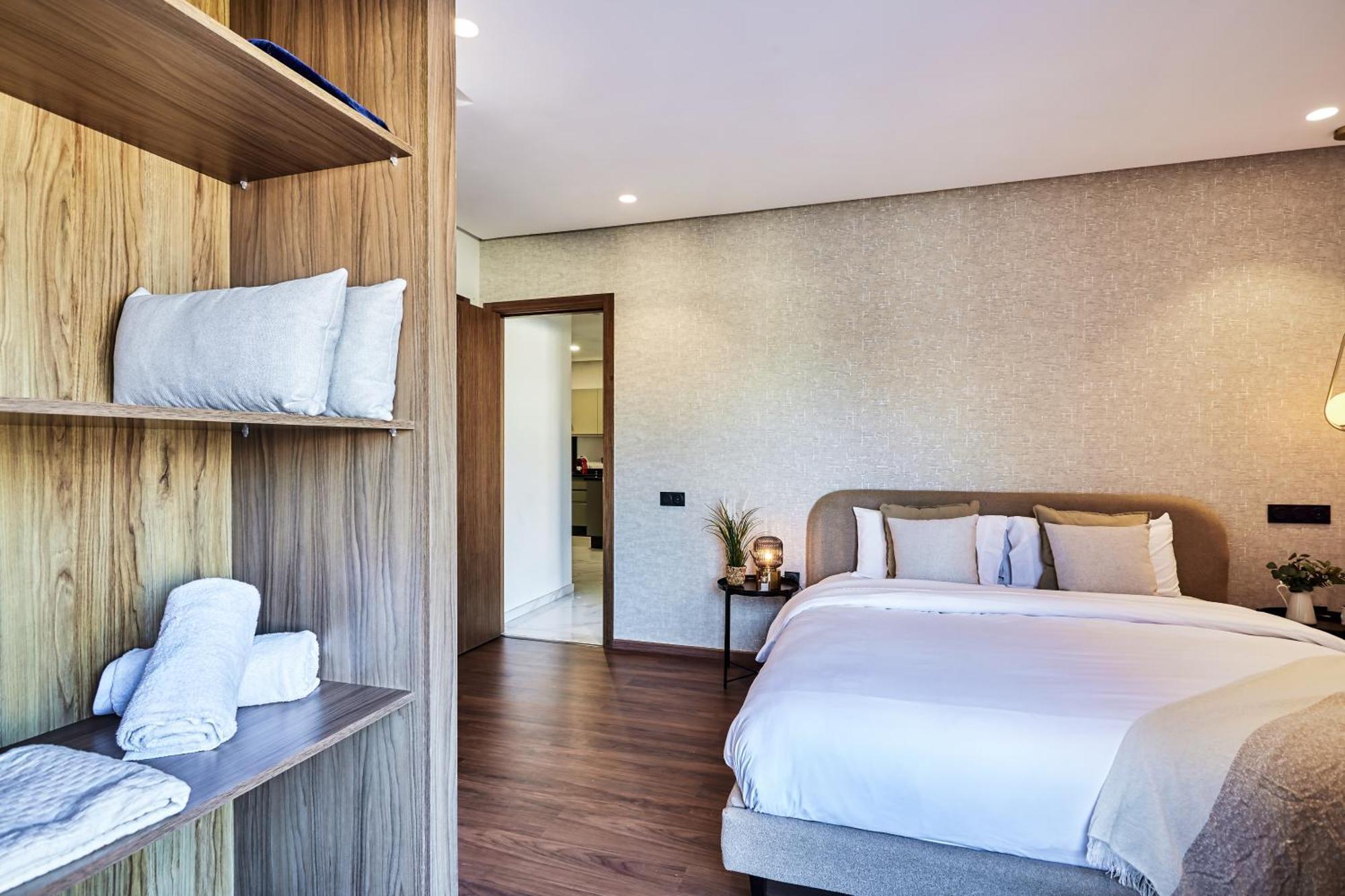 Apartamento Sleek And Modern 2-Bed Unit In Downtown Casa Casa Blanca Exterior foto