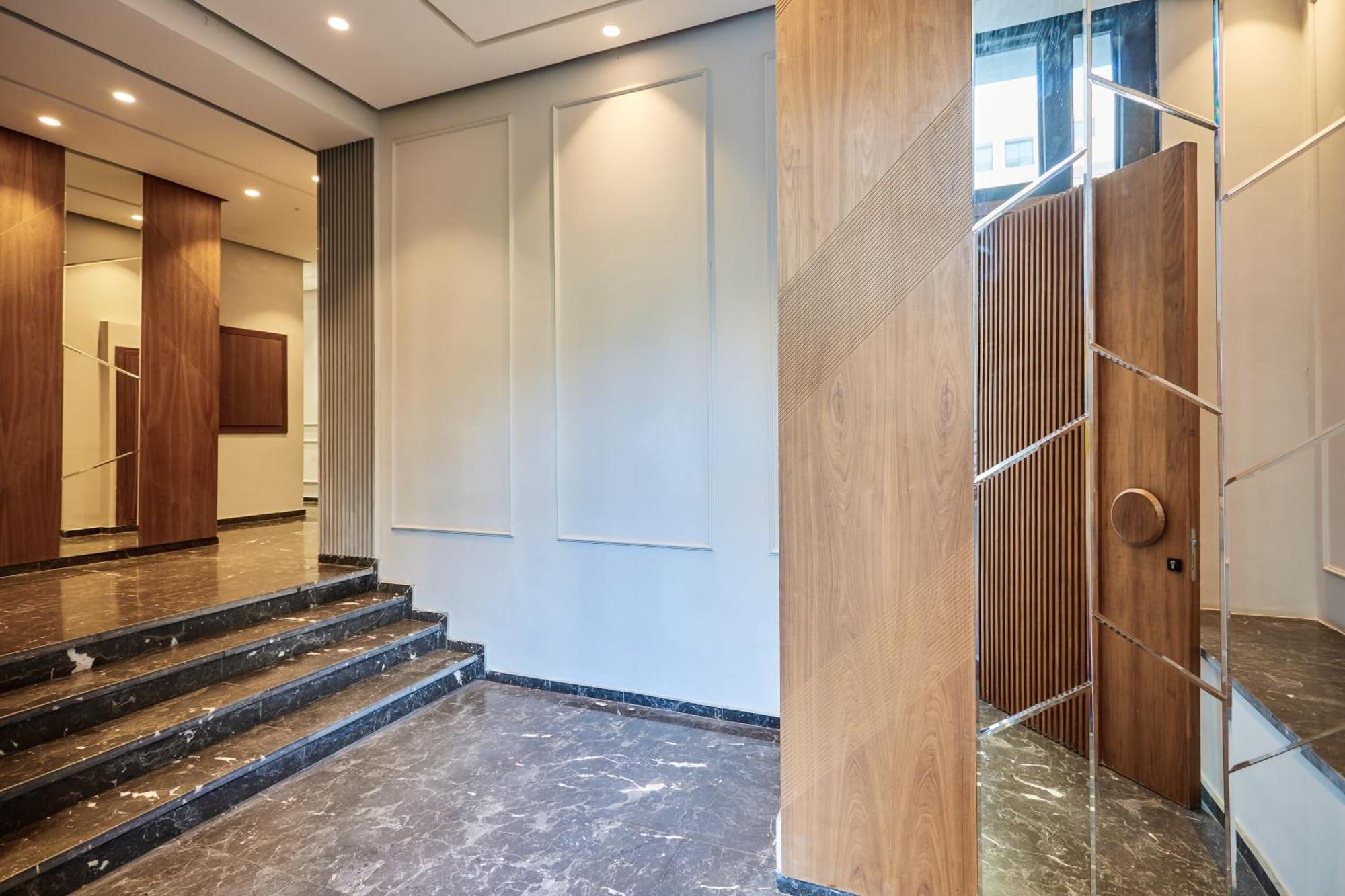 Apartamento Sleek And Modern 2-Bed Unit In Downtown Casa Casa Blanca Exterior foto