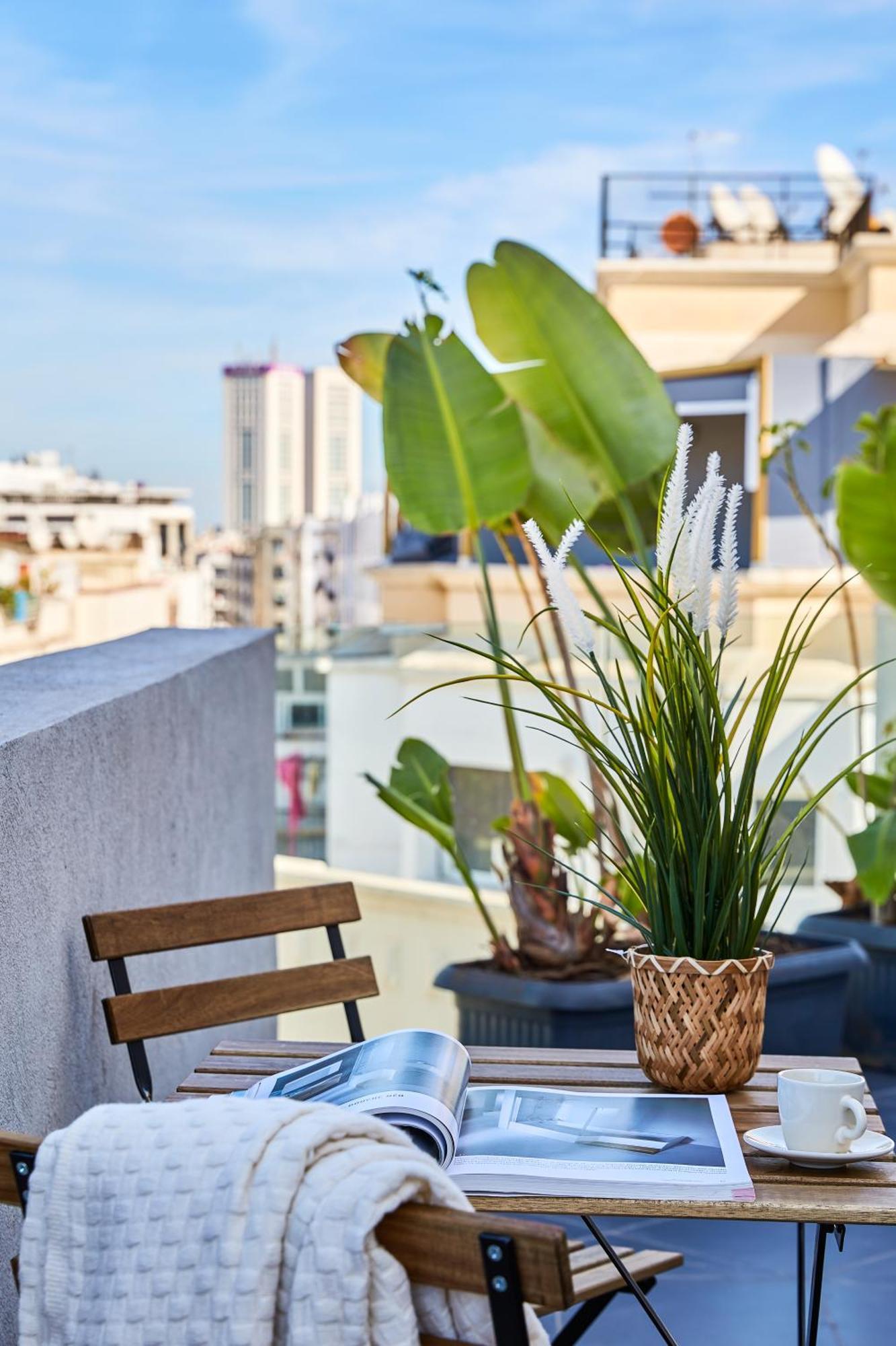 Apartamento Sleek And Modern 2-Bed Unit In Downtown Casa Casa Blanca Exterior foto